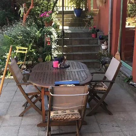 Homestay La Maison D Ici Et D Ailleurs