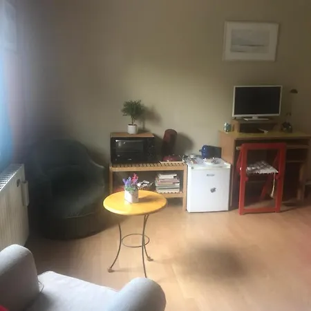 La Maison D Ici Et D Ailleurs Homestay *